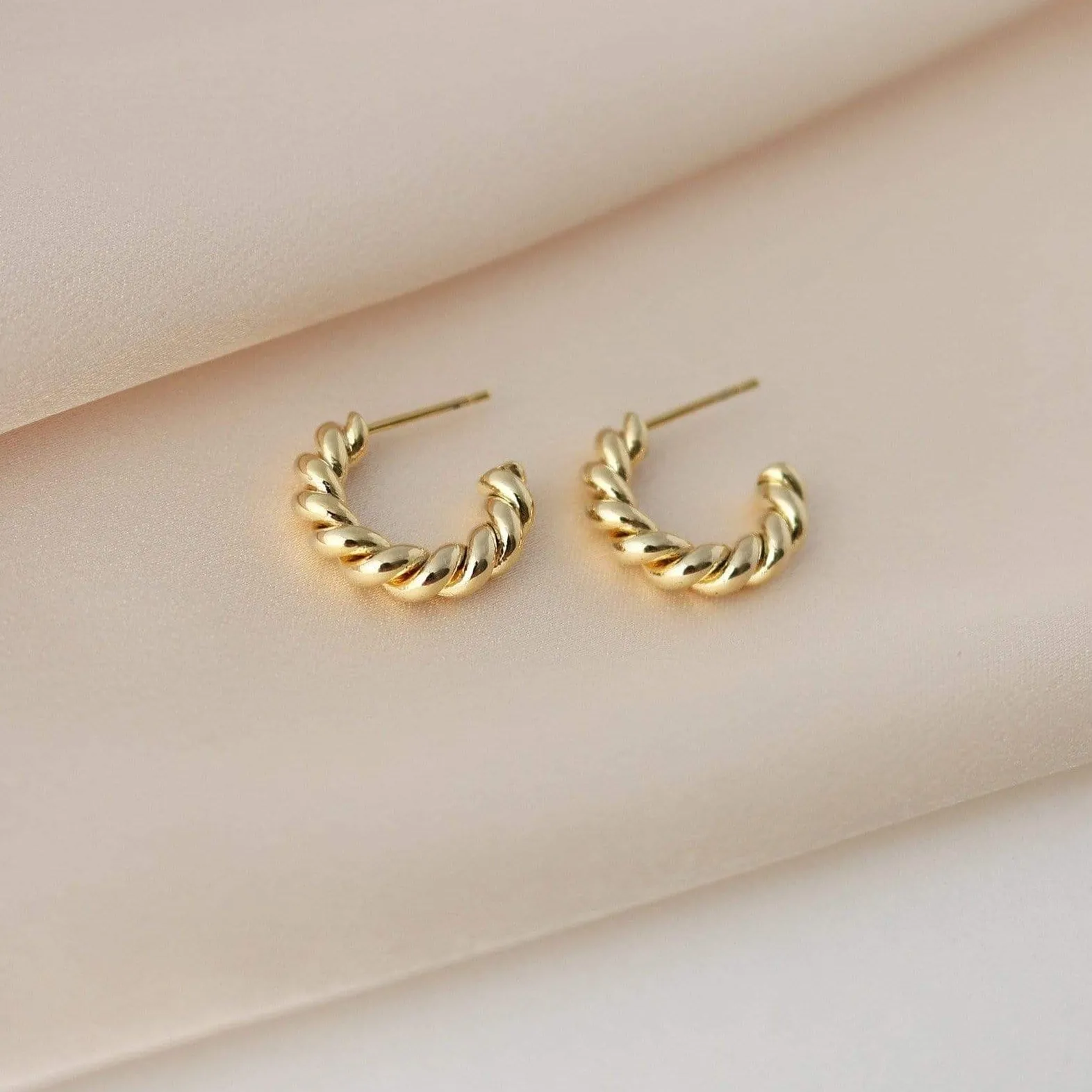 Dawson Hoop Earrings