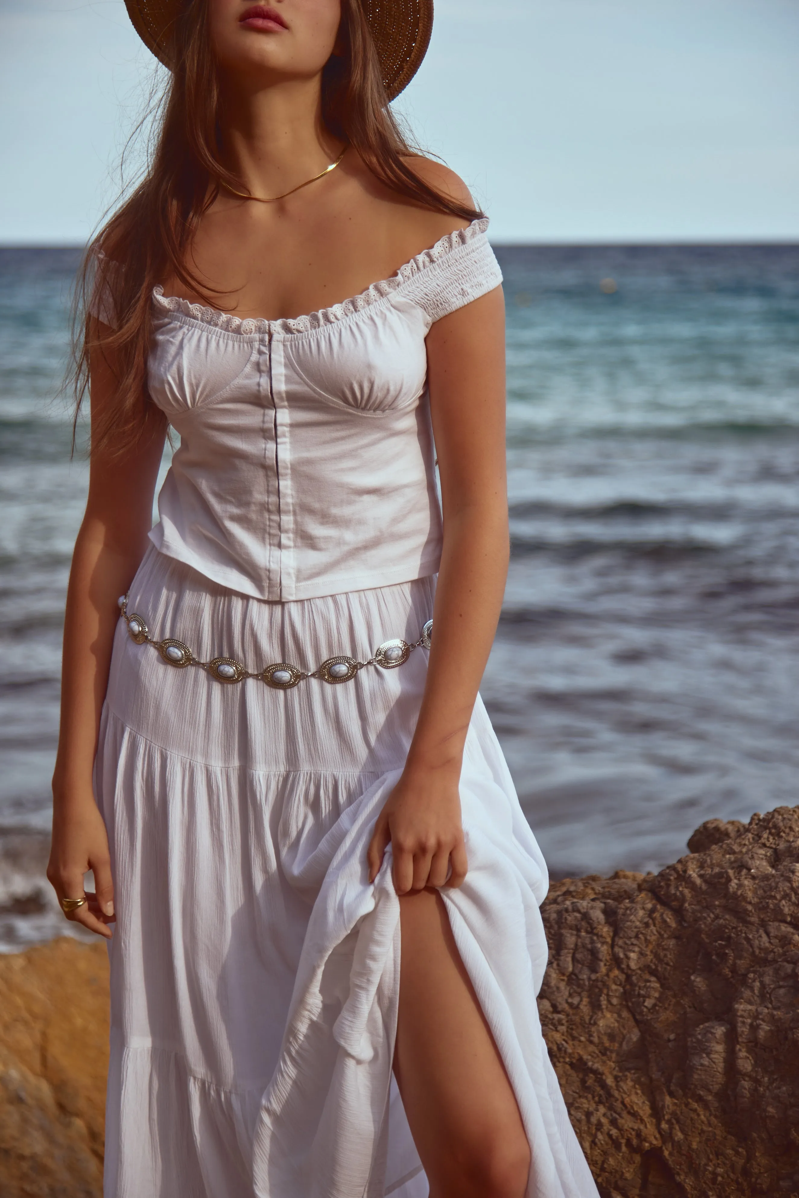 Marble Stone Chain Belt in Silver and White